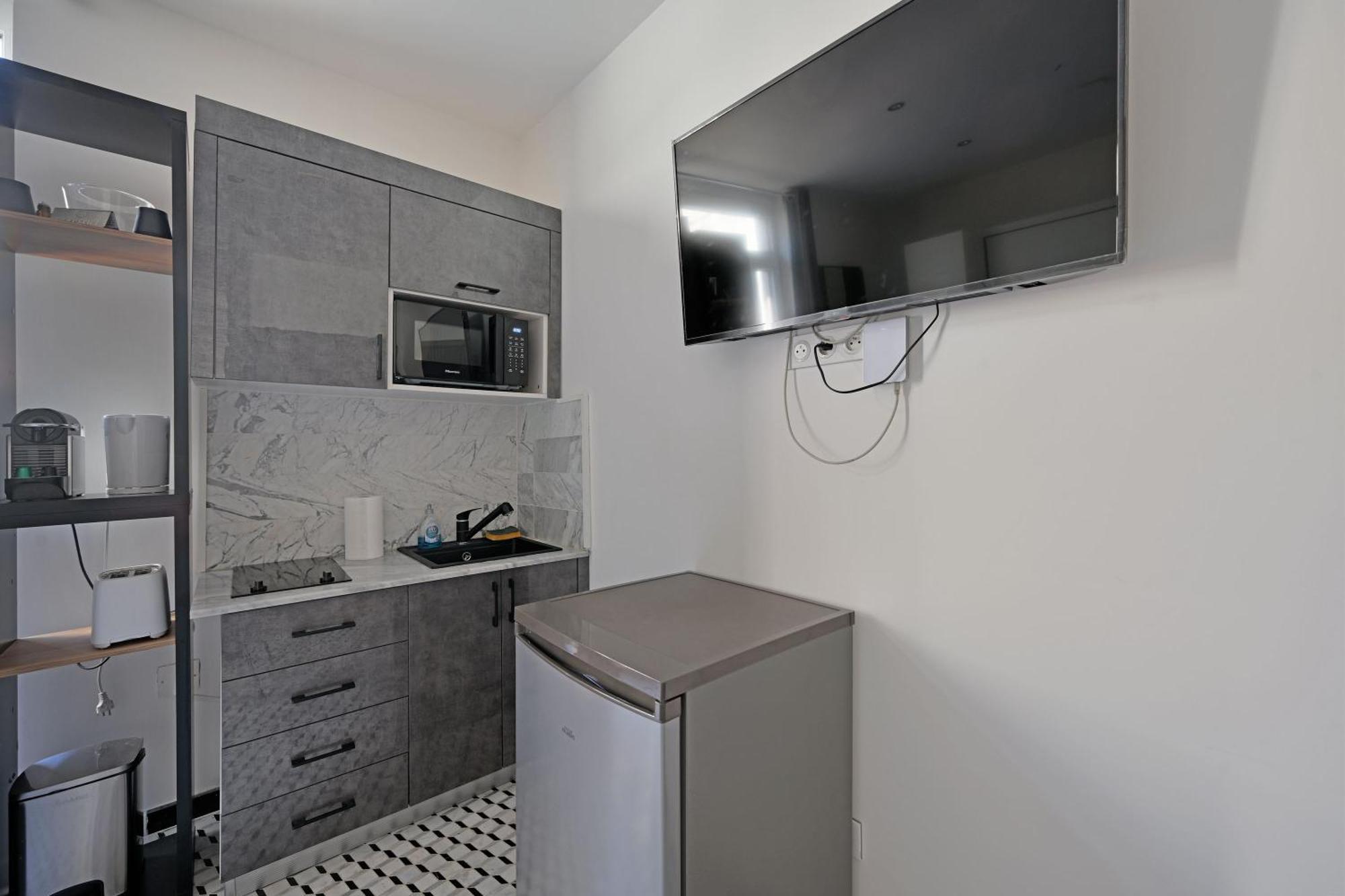 Le 185 - Charme Et Tranquillite Au Coeur D'Avignon Apartment ภายนอก รูปภาพ