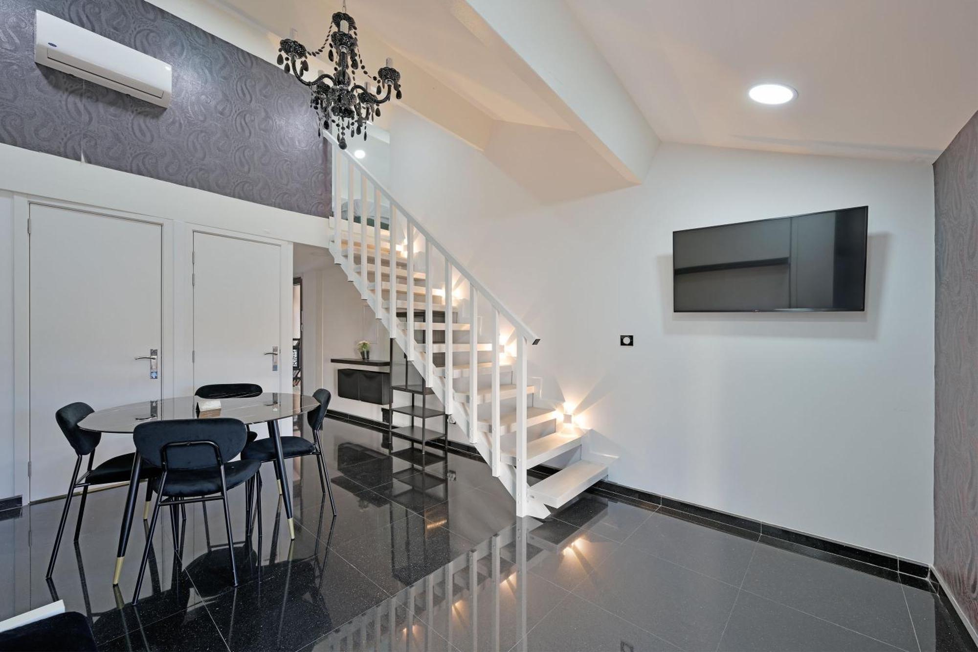 Le 185 - Charme Et Tranquillite Au Coeur D'Avignon Apartment ภายนอก รูปภาพ