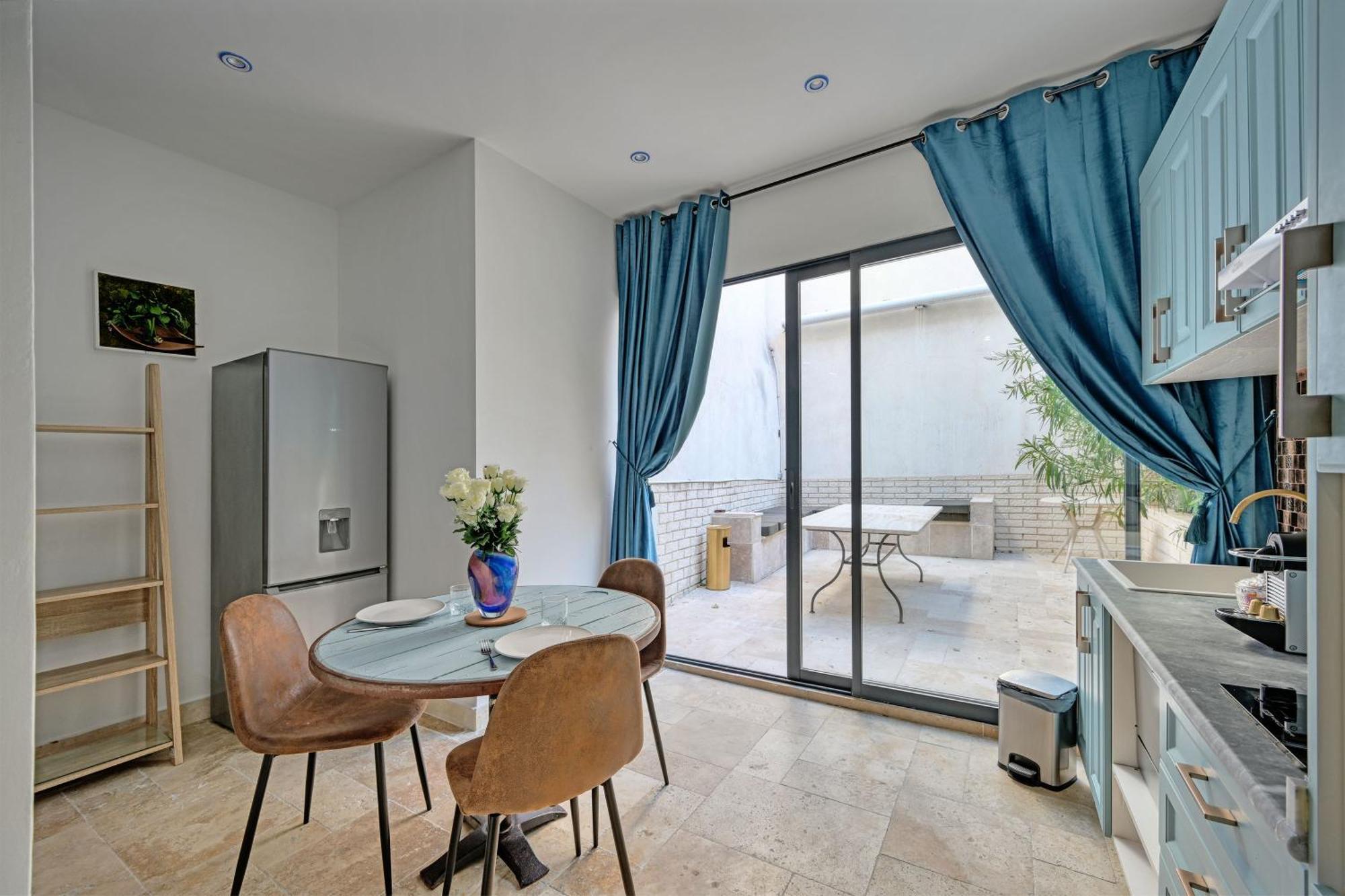 Le 185 - Charme Et Tranquillite Au Coeur D'Avignon Apartment ภายนอก รูปภาพ