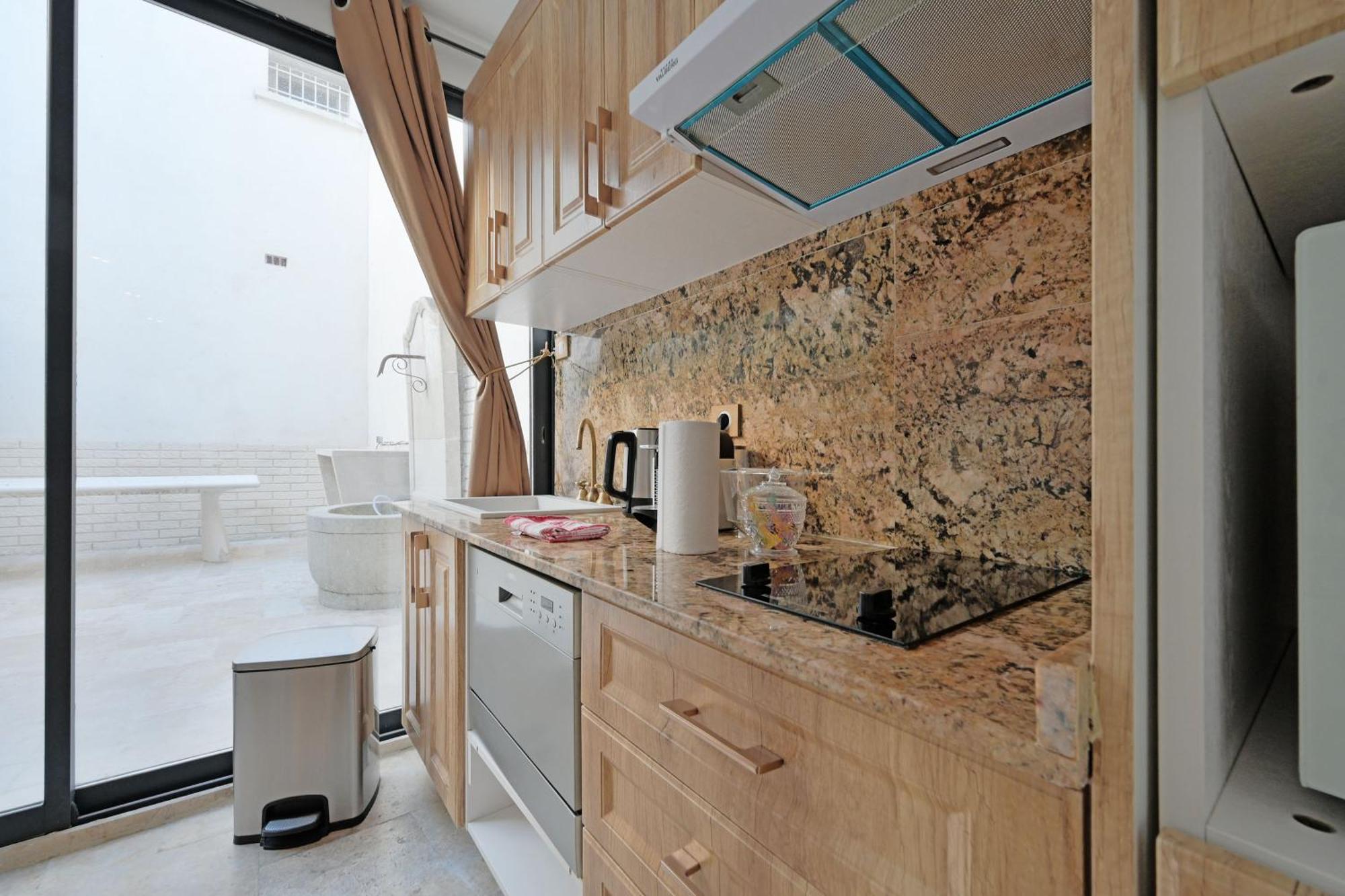 Le 185 - Charme Et Tranquillite Au Coeur D'Avignon Apartment ภายนอก รูปภาพ
